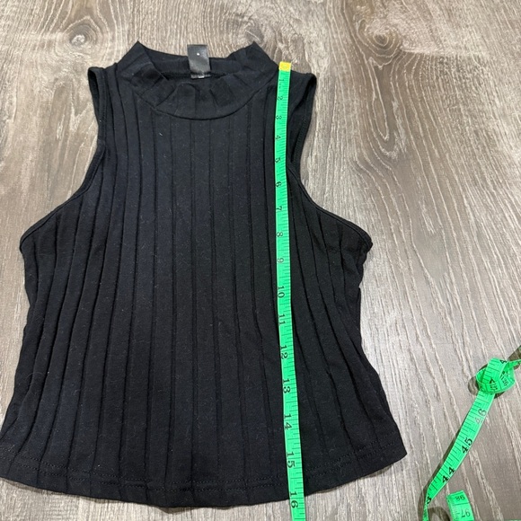 Bundle of 3 SHEIN Ribbed High Neck Cropped Tank Tops - Picture 16 of 16